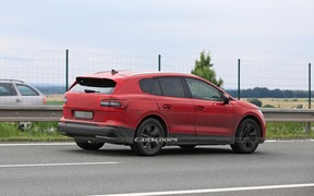 Skoda Enyaq шпи