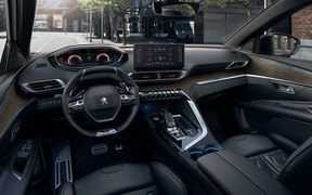 Peugeot 5008 ин Peugeot 5008 ин
