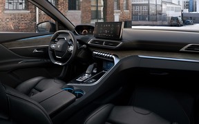 Peugeot 5008 ин Peugeot 5008 ин