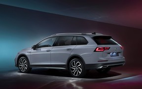 Volkswagen Golf  Alltrack