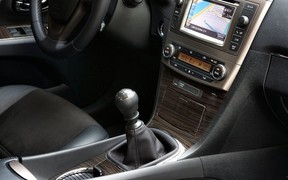 Avensis T270 int Avensis T270 int