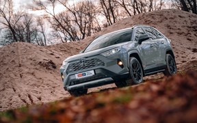 RAV4_ext