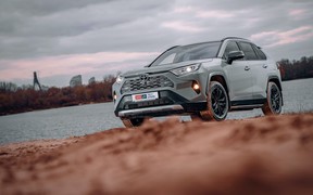 RAV4_ext