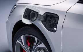 Audi A3 гибрид Audi A3 гибрид