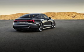 Audi e-tron GT ин