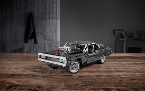 Dodge Charger LEGO