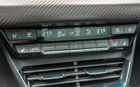 e-tron GT_int e-tron GT_int