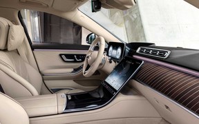 Mercedes-Maybach S-Class V12 ин