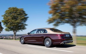 Mercedes-Maybach S-Class V12