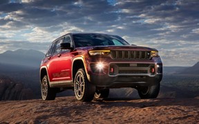 Grand Cherokee Trailhawk Grand Cherokee Trailhawk