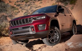 Grand Cherokee Trailhawk Grand Cherokee Trailhawk