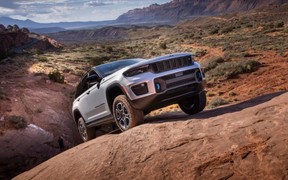 Grand Cherokee Trailhowk 4xe Grand Cherokee Trailhowk 4xe