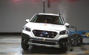 Outback Crash Outback Crash