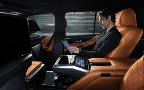 Lexus LX int Lexus LX int