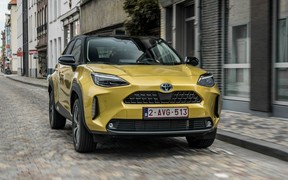 Yaris C Int Yaris C Int