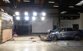 Citroen C4 crash Citroen C4 crash