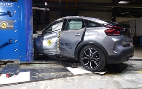 Citroen C4 crash