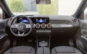 Mercedes EQB Mercedes EQB