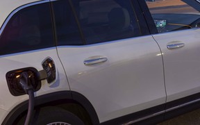 Mercedes EQB Mercedes EQB