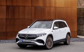 Mercedes EQB Mercedes EQB