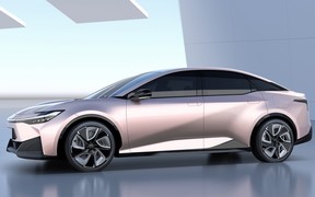 Toyota Lexus BEV