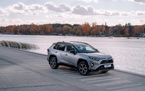 RAV4_PHEV_ext