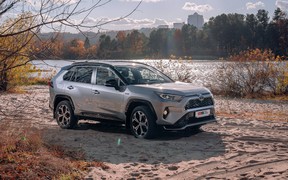 RAV4_PHEV_ext