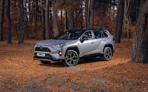 RAV4_PHEV_ext