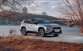 RAV4_PHEV_ext