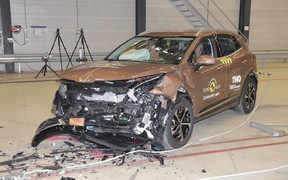 KIA Sportage crash