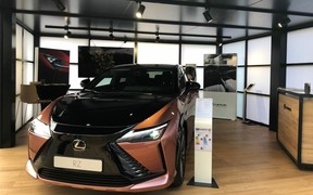 Lexus RZ Lexus RZ
