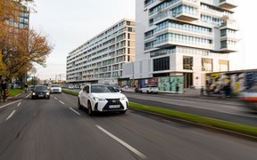 Lexus UX fl