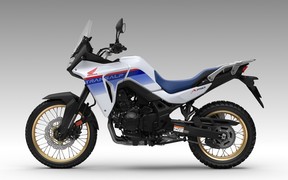 Honda_XL750_Transalp