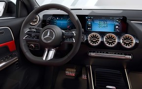 MB GLA 23