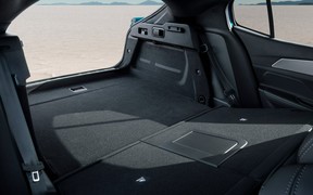 Peugeot 408 int Peugeot 408 int