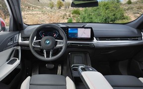 BMW X2 2024 int