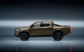 Hilux hyb ext