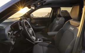 Dacia Daster 2024 int Dacia Daster 2024 int