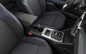 Dacia Daster 2024 int Dacia Daster 2024 int