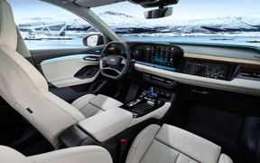 Audi Q6 e-tron int Audi Q6 e-tron int