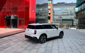 MINI Countryman UA