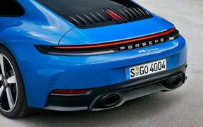 911 Hybrid_1 911 Hybrid_1