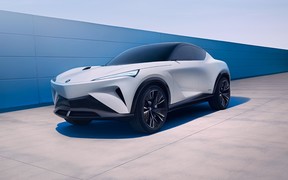 Acura_2 Acura_2