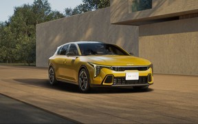 Kia K4 5DR Kia K4 5DR