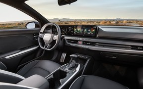 Kia K4 5DR Kia K4 5DR