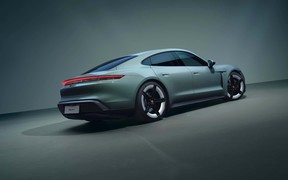 Porsche Taycan 4 2025 Porsche Taycan 4 2025