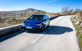 Volkswagen Passat B9 ext Volkswagen Passat B9 ext