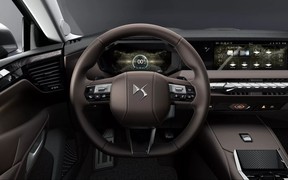 DS 4 2025 int DS 4 2025 int