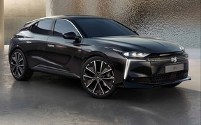 DS 4 2025 ext DS 4 2025 ext