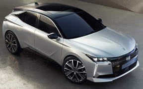 DS 4 2025 ext DS 4 2025 ext